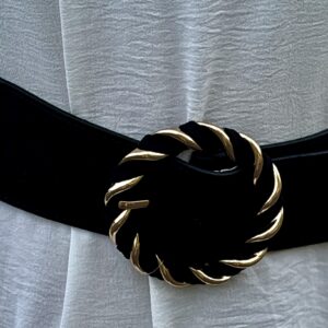 Ceinture noire femme détails dorés