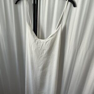 Robe longue blanche grande taille dos croisé Belle Mesure